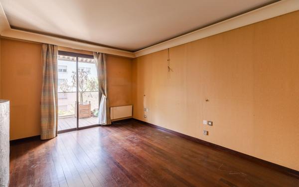 Appartement à vendre    5 pièces • 170 m2 Lyon 6