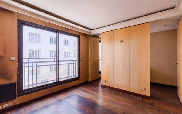 Appartement à vendre    5 pièces • 170 m2 Lyon 6
