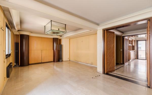 Appartement à vendre    5 pièces • 170 m2 Lyon 6