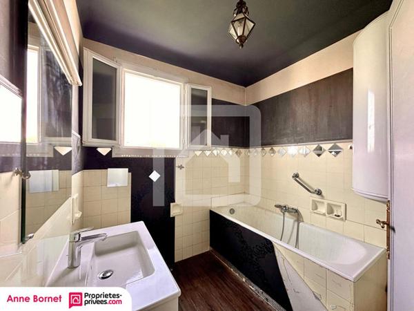 Appartement 3 pièces 67 m2 avec terrasse vue mer, balcon et garage