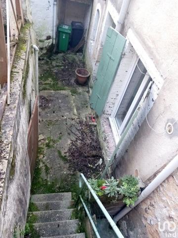 Maison 6 pièces de 74 m² à Nogent-le-Rotrou (28400)