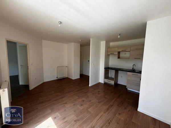 Appartement à louer 2 pièces 42.39m² Quincy-sous-Sénart (91480)