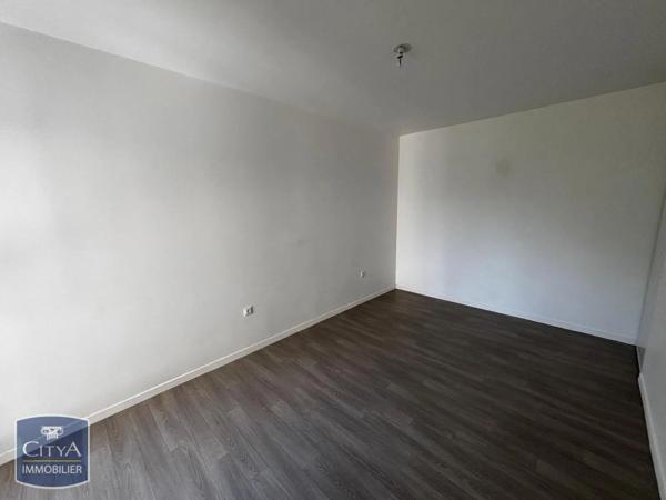 Appartement à louer 2 pièces 42.39m² Quincy-sous-Sénart (91480)