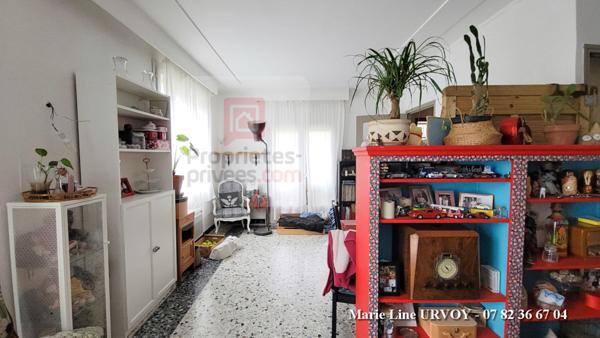 13550 NOVES - Maison 108m²  - 3 chambres - dépendances 160m² - jardin