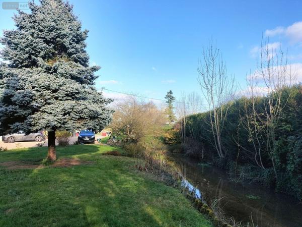 Corps de ferme à vendre à Fontenay dans l'Indre (36150), ref : JA/795