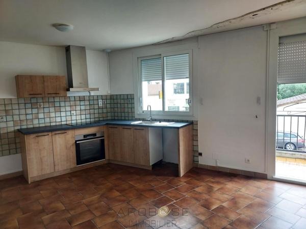 A louer, appartement rénové à DAMAZAN