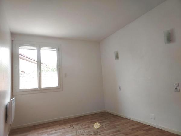 A louer, appartement rénové à DAMAZAN