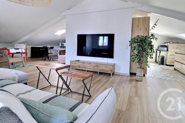 Appartement T4 à vendre  4 pièces - 100 m2 ST RAPHAEL - 83