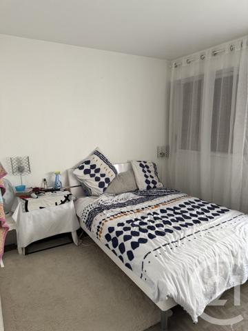 Appartement F4 à vendre  4 pièces - 78,31 m2 SARCELLES - 95