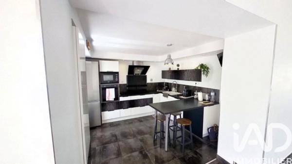Immeuble à vendre 177 m² Coursan