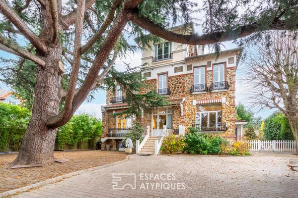 Demeure de prestige dans un parc arboré