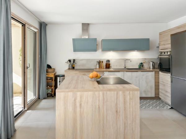 Maison à vendre 5 pièces FERNEY VOLTAIRE (01)