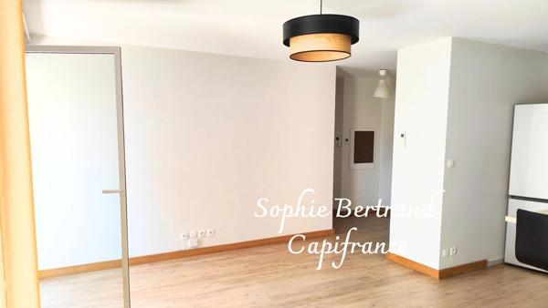 OPPORTUNITÉ RARE] T3 de Standing Lumineux avec Terrasse – Emplacement Premium MONTELIMAR (26)