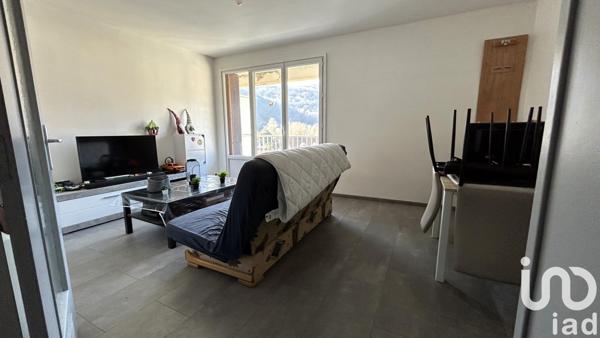 Appartement 2 pièces de 55 m² à Vizille (38220)