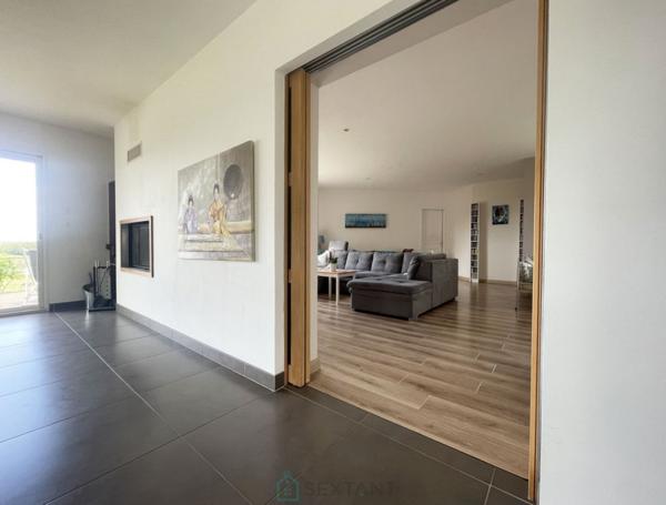 MAISON CONSTRUITE EN 2010 DE 198M² SUR UNE PARCELLE DE PLUS DE 6590M²