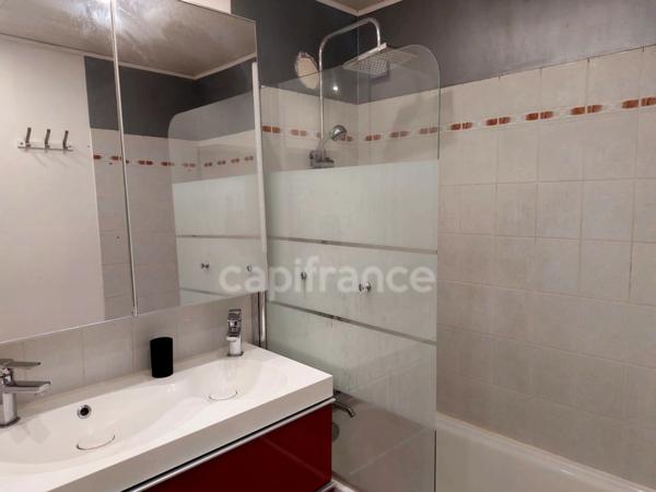 Appartement à vendre 4 pièces COMBS LA VILLE (77)