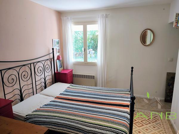 Maison familiale idéale dans un beau parc verdoyant