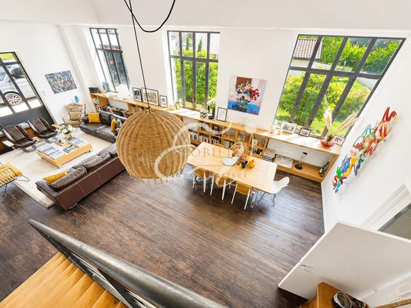 VENTE 69760 LIMONEST 271 m2, 5 CHAMBRES, 1 BUREAU, 2 GARAGES, PISCINE, TERRAIN 2000 m2