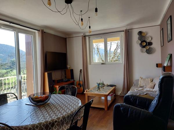 Maison familiale T4 de 115m² et T2 de 50m² env.  sur terrain de 812m²