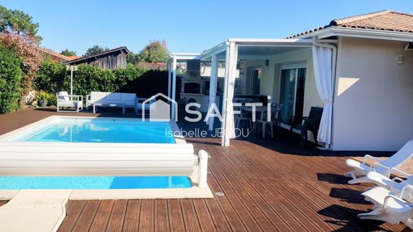 maison plain pied au calme avec piscine et cuisine d'été