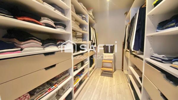 maison plain pied au calme avec piscine et cuisine d'été