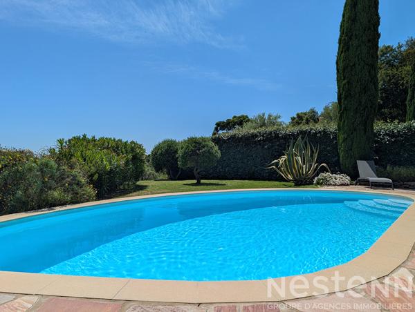 Maison avec vue exceptionnelle à vendre à La Londe-les-Maures - Secteur Valcros