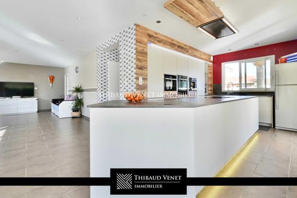 Maison à vendre, 6 pièces - Bourg-en-Bresse 01000