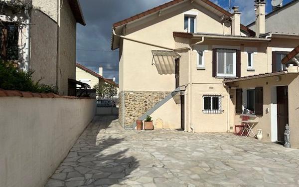 Appartement à louer    2 pièces • 45,50 m2 Chelles