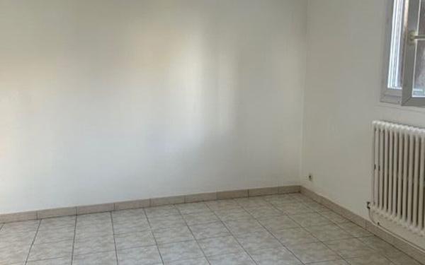Appartement à louer    2 pièces • 45,50 m2 Chelles
