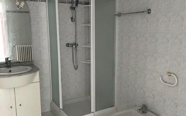 Appartement à louer    2 pièces • 45,50 m2 Chelles