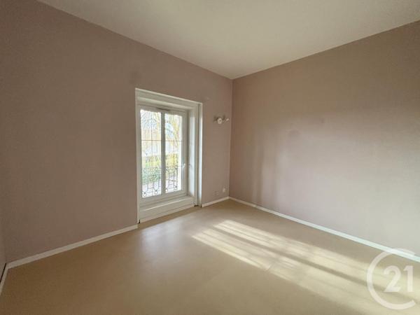 Maison à vendre  8 pièces - 195,55 m2 ST JEAN DE NIOST - 01