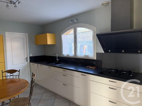 Maison à vendre  6 pièces - 157,60 m2 ST CYR AU MONT D OR - 69