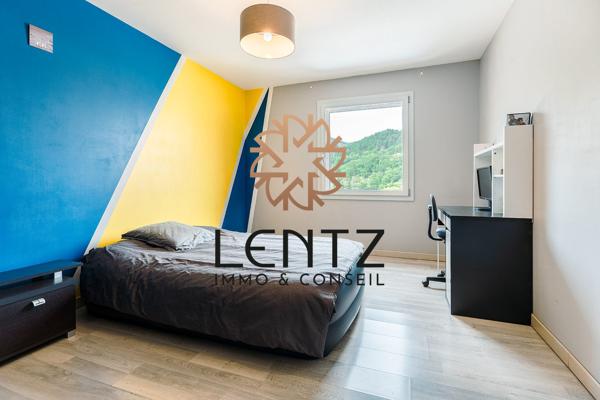 Maison contemporaine avec vue imprenable sur les hauteurs de Digne-les-Bains