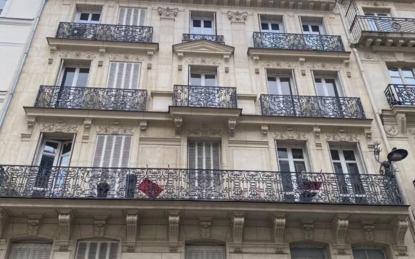 Appartement à vendre    2 pièces • 6,54 m2 Paris 9