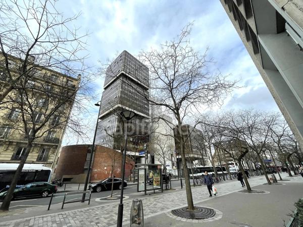 Dpt Paris (75), à louer meublé PARIS 13EME ARRONDISSEMENT Studio en étage élevé