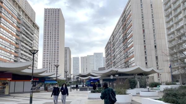 Dpt Paris (75), à louer meublé PARIS 13EME ARRONDISSEMENT Studio en étage élevé