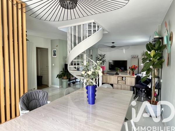 Appartement à vendre 4 pièces 96,28 m² Noisy-le-Grand