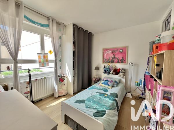 Appartement à vendre 4 pièces 96,28 m² Noisy-le-Grand