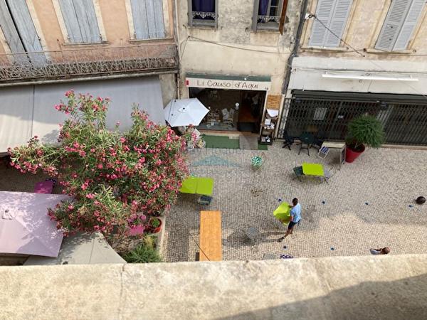 Appartement en duplex meublé au 2 em étage