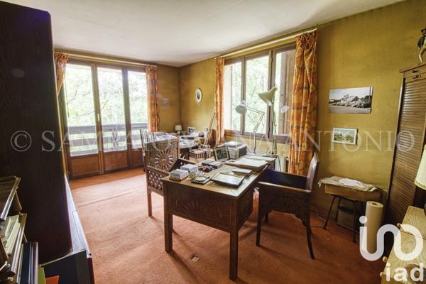 Maison 11 pièces de 339 m² à La Ferté-Alais (91590)