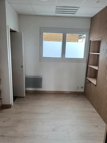 SAINT NAZAIRE -Local commercial hyper centre – Belle visibilité – 34 m² environ – Pas de droit au bail