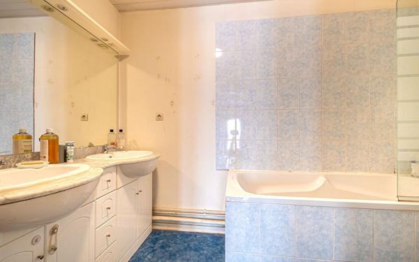 Appartement à vendre    3 pièces • 104,26 m2 Limoges