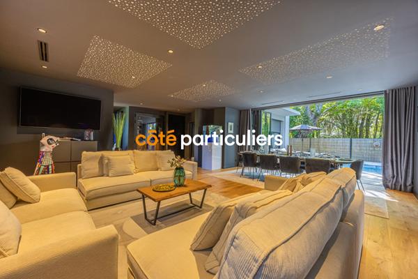 Vente Maison260 m² - 7 Pièces - NANTES (44000)