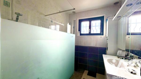 Maison à vendre 5 pièces 131 m² Bourg-Saint-Andéol