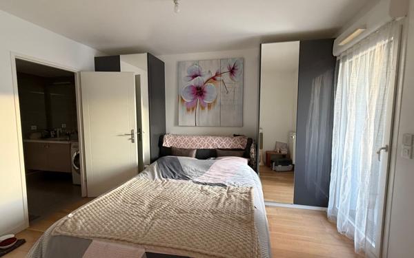 Appartement à louer    2 pièces • 46,70 m2 Joinville-le-Pont