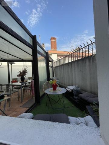 Immeuble à vendre à Lorient dans le Morbihan (56100), ref : 56082-1402   
Centre