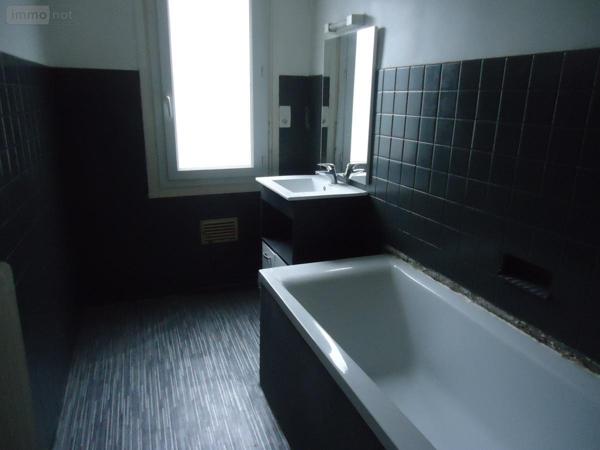 Immeuble à vendre à Lorient dans le Morbihan (56100), ref : 56082-1402   
Centre