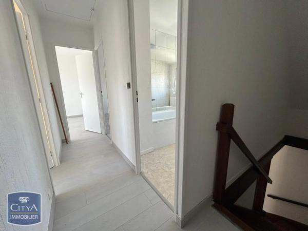 Maison à louer 5 pièces 84m² Boissy-sous-Saint-Yon (91790)