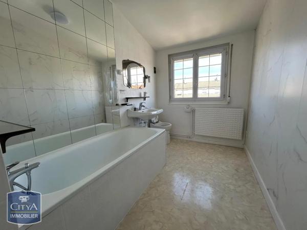 Maison à louer 5 pièces 84m² Boissy-sous-Saint-Yon (91790)