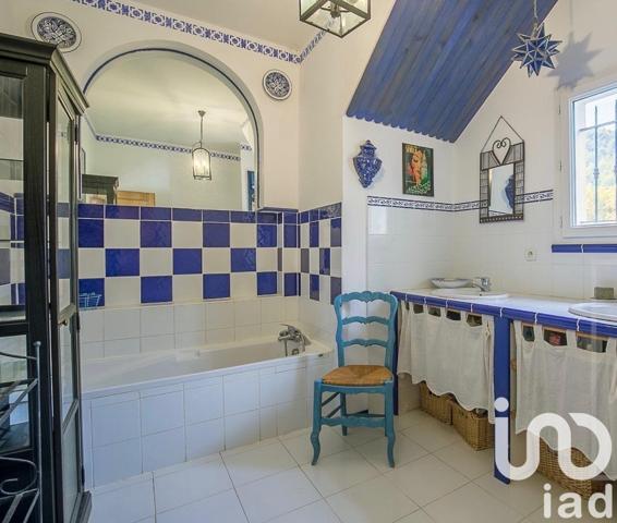 Maison de campagne 10 pièces de 284 m² à Manosque (04100)